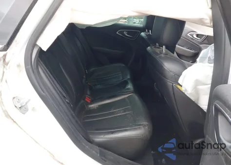 2015 Chrysler 200 C из США, поврежденный, VIN 1C3CCCCG7FN582029